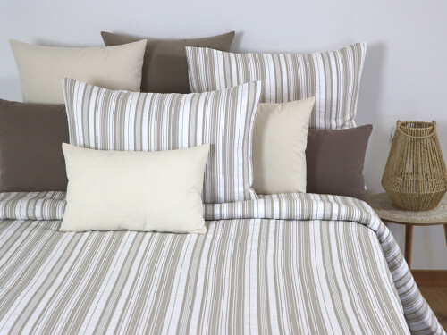 Colcha Mar 250x270 topo cama 150cm.
