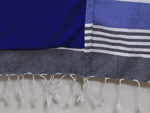 pareo-toalla-100x150-rayas-flecos-latika-azul_3.jpg