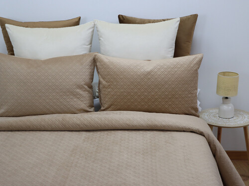 bouti-terciopelo-beige_1.jpg