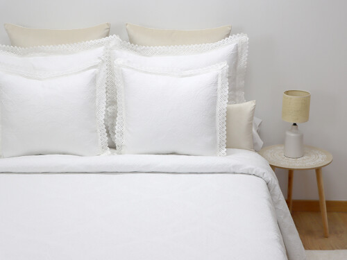 colcha-lace-puntilla-blanca_1.jpg