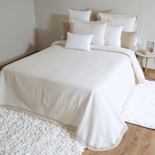 colcha-lar-puntilla-crudo-150cm-250x270_2.-700x700.jpg
